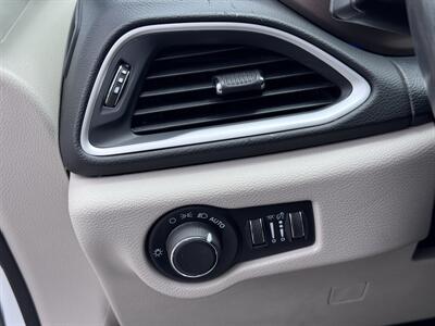 2024 Chrysler Voyager LX - Photo 22 - Studio City, CA 91604