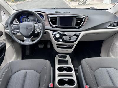 2024 Chrysler Voyager LX - Photo 26 - Studio City, CA 91604