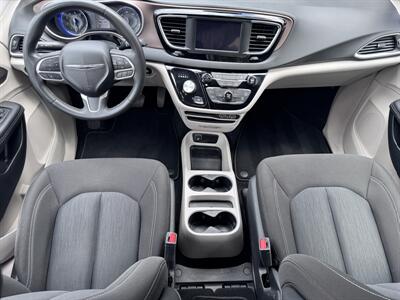 2024 Chrysler Voyager LX - Photo 29 - Studio City, CA 91604