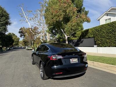 2018 Tesla Model 3 Mid Range - Photo 13 - Studio City, CA 91604