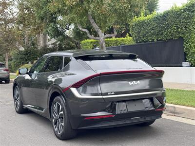 2023 Kia EV6 Wind - Photo 12 - Studio City, CA 91604
