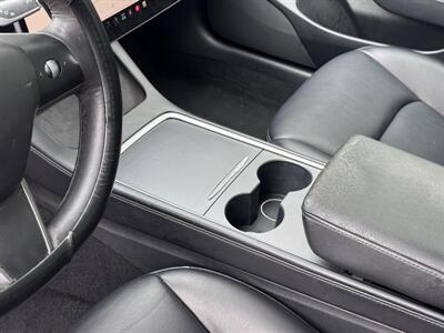 2022 Tesla Model 3 Long Range - Photo 21 - Studio City, CA 91604
