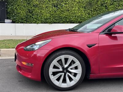 2022 Tesla Model 3 Long Range - Photo 5 - Studio City, CA 91604