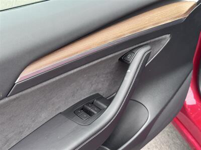 2022 Tesla Model 3 Long Range - Photo 32 - Studio City, CA 91604