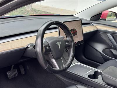 2022 Tesla Model 3 Long Range - Photo 19 - Studio City, CA 91604