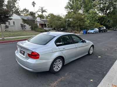 2006 BMW 325i   - Photo 19 - Studio City, CA 91604