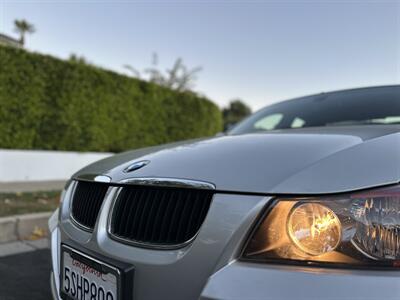 2006 BMW 325i   - Photo 8 - Studio City, CA 91604