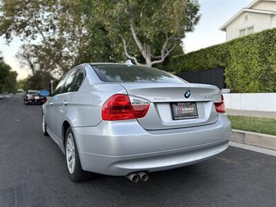 2006 BMW 325i   - Photo 13 - Studio City, CA 91604