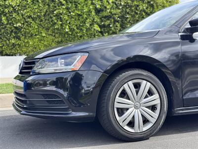 2017 Volkswagen Jetta 1.4T S - Photo 9 - Studio City, CA 91604