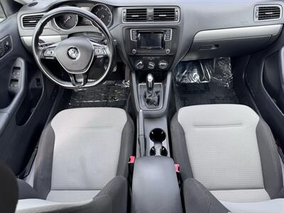 2017 Volkswagen Jetta 1.4T S - Photo 38 - Studio City, CA 91604