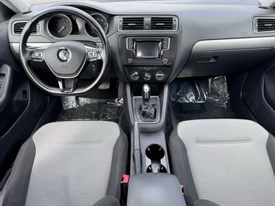 2017 Volkswagen Jetta 1.4T S - Photo 35 - Studio City, CA 91604