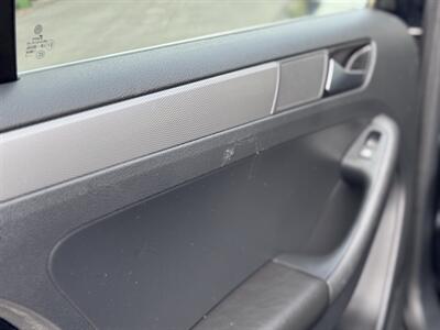 2017 Volkswagen Jetta 1.4T S - Photo 36 - Studio City, CA 91604