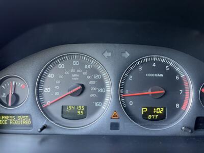 2008 Volvo XC90 3.2   - Photo 31 - Studio City, CA 91604