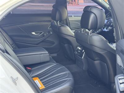 2019 Mercedes-Benz AMG S 63 - Photo 9 - Studio City, CA 91604