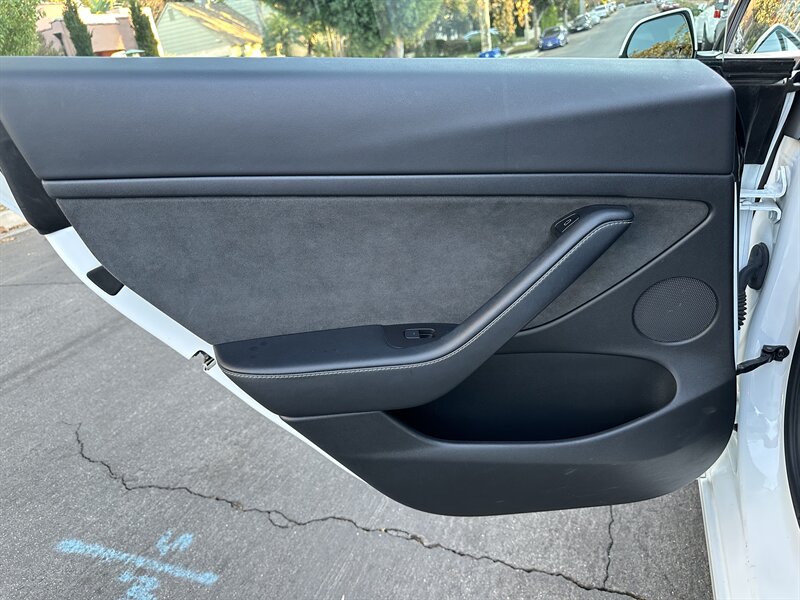 2022 Tesla Model 3 Base photo 29