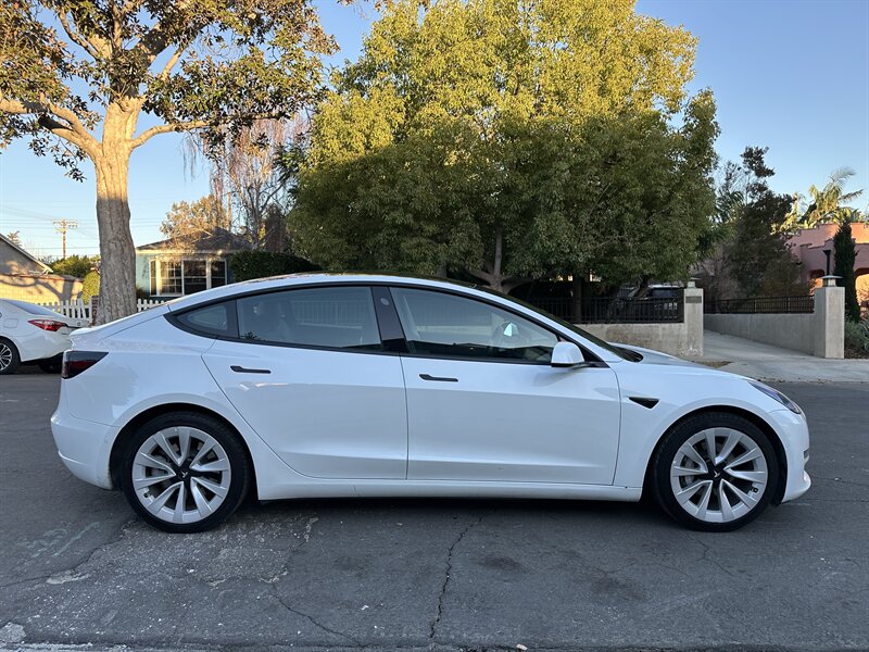 2022 Tesla Model 3 Base photo 7