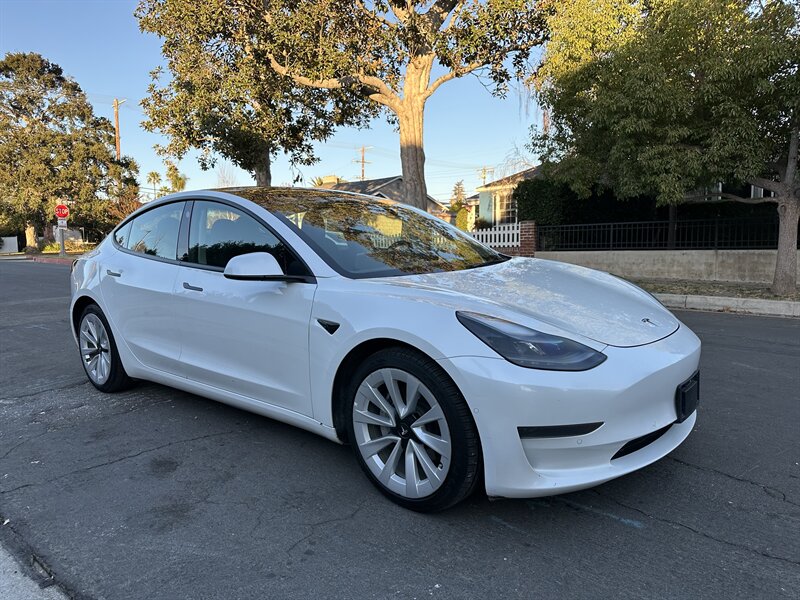 2022 Tesla Model 3 Base photo 8