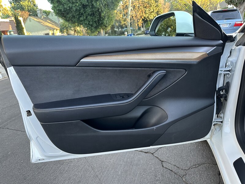 2022 Tesla Model 3 Base photo 16