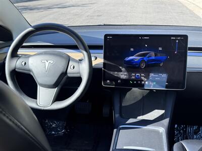 2022 Tesla Model 3 - Photo 16 - Studio City, CA 91604