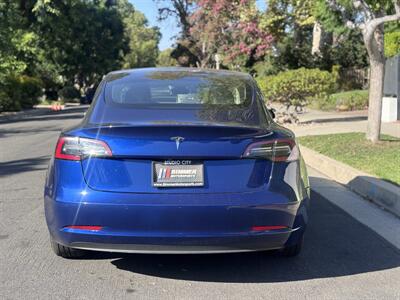 2022 Tesla Model 3 - Photo 13 - Studio City, CA 91604