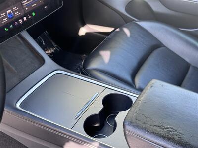 2022 Tesla Model 3 - Photo 26 - Studio City, CA 91604