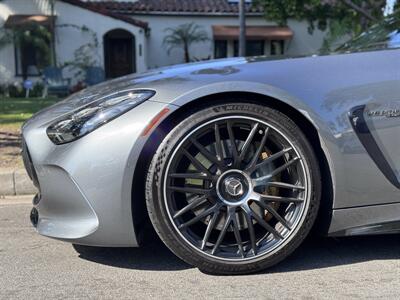 2025 Mercedes-Benz AMG GT 63   - Photo 10 - Studio City, CA 91604