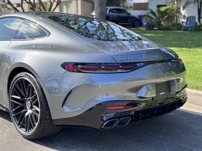 2025 Mercedes-Benz AMG GT 63   - Photo 15 - Studio City, CA 91604