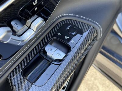 2025 Mercedes-Benz AMG GT 63   - Photo 33 - Studio City, CA 91604