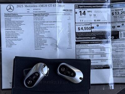 2025 Mercedes-Benz AMG GT 63   - Photo 98 - Studio City, CA 91604