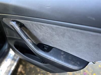2018 Tesla Model 3 Long Range   - Photo 35 - Studio City, CA 91604