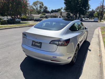 2018 Tesla Model 3 Long Range   - Photo 12 - Studio City, CA 91604