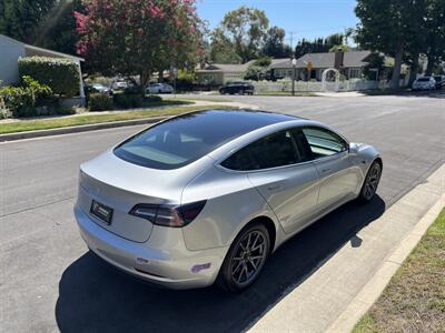 2018 Tesla Model 3 Long Range   - Photo 11 - Studio City, CA 91604