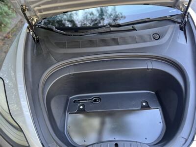 2018 Tesla Model 3 Long Range   - Photo 38 - Studio City, CA 91604