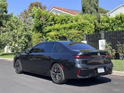 2023 BMW 7 Series 740i - Photo 10 - Studio City, CA 91604