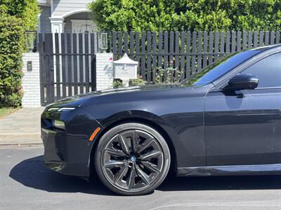 2023 BMW 7 Series 740i - Photo 5 - Studio City, CA 91604