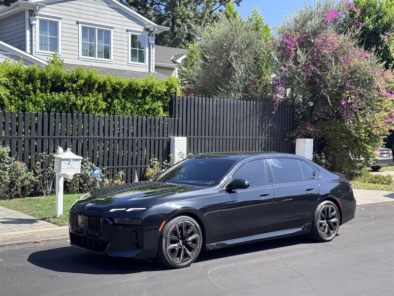 2023 BMW 7 Series 740i  