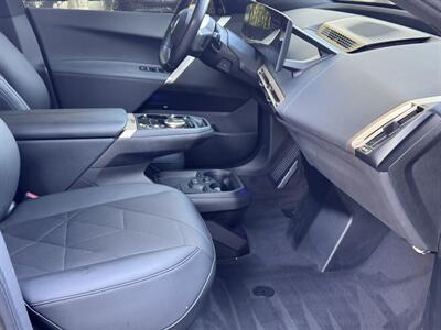 2024 BMW iX xDrive50   - Photo 37 - Studio City, CA 91604
