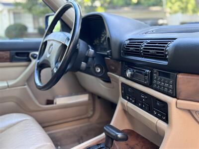 1990 BMW E32 735i   - Photo 90 - Studio City, CA 91604