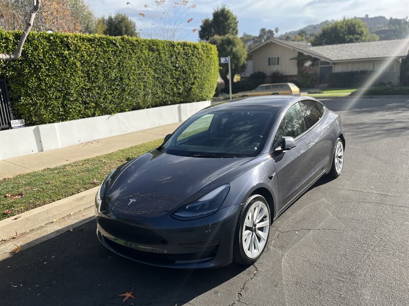 2022 Tesla Model 3 Base photo 2