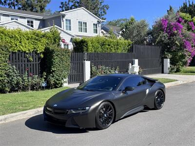 2019 BMW i8 - Photo 2 - Studio City, CA 91604