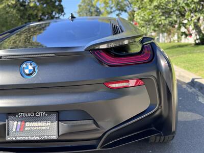 2019 BMW i8 - Photo 24 - Studio City, CA 91604