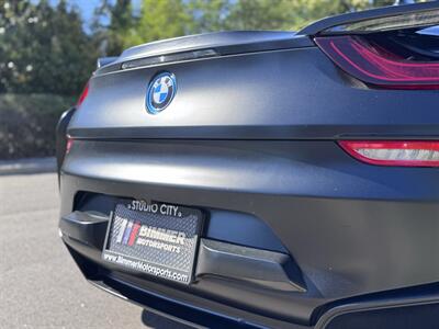 2019 BMW i8 - Photo 25 - Studio City, CA 91604