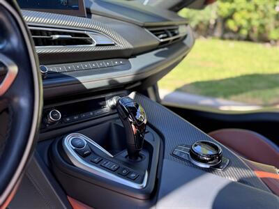 2019 BMW i8 - Photo 42 - Studio City, CA 91604