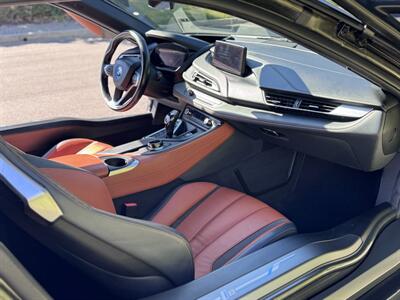 2019 BMW i8 - Photo 46 - Studio City, CA 91604