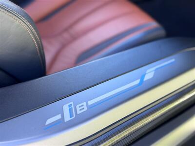 2019 BMW i8 - Photo 50 - Studio City, CA 91604