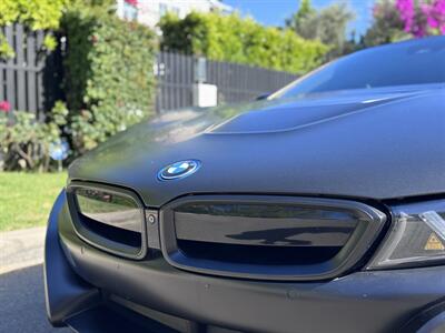 2019 BMW i8 - Photo 7 - Studio City, CA 91604