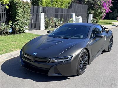 2019 BMW i8 - Photo 4 - Studio City, CA 91604