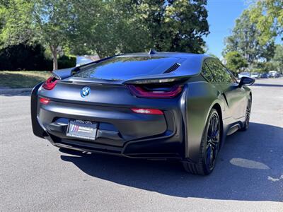2019 BMW i8 - Photo 20 - Studio City, CA 91604
