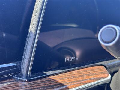 2022 Cadillac Escalade ESV Premium Luxury   - Photo 19 - Studio City, CA 91604