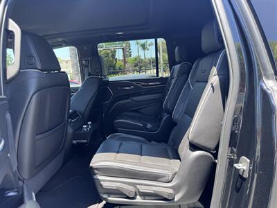 2022 Cadillac Escalade ESV Premium Luxury   - Photo 15 - Studio City, CA 91604